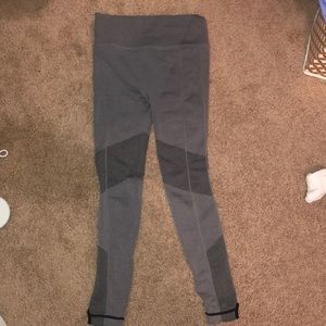 Greg workout leggings